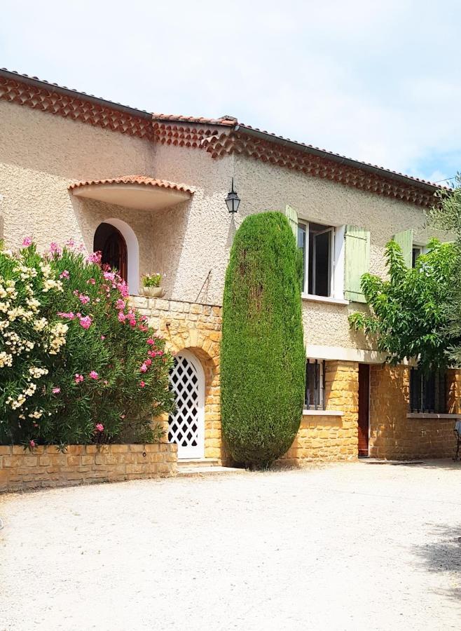 Les Oliviers Apartment Carpentras Exterior photo